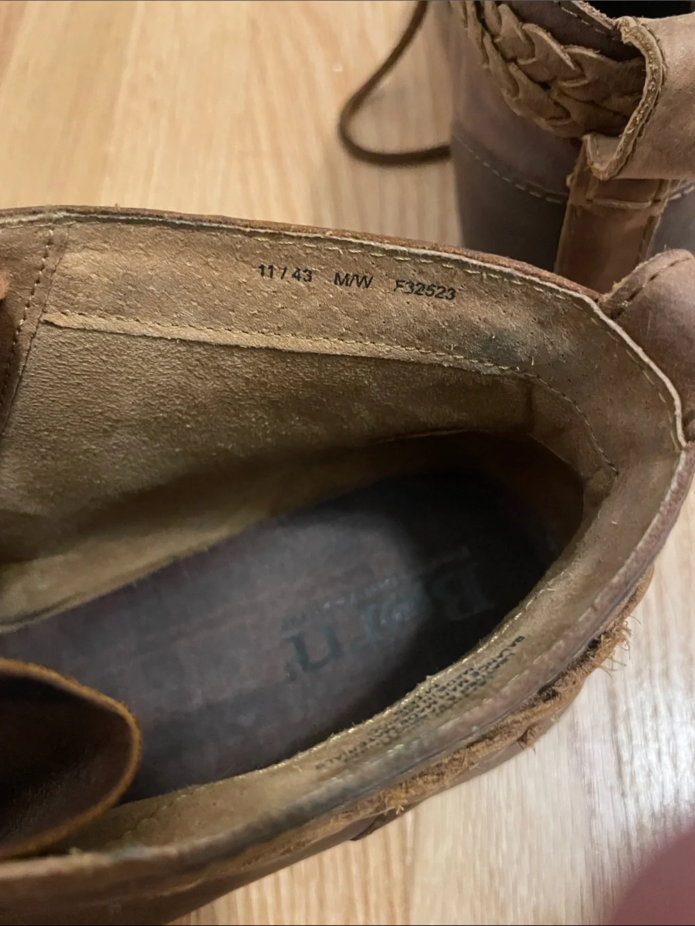 Born Men's Dark Brown Leather Chukka Boots